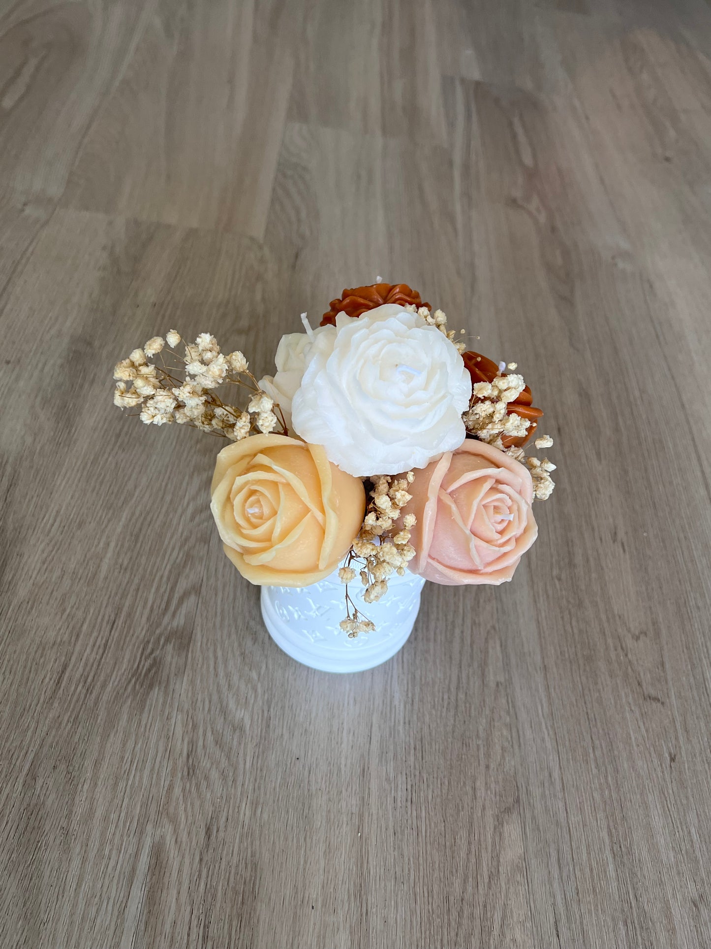 LV round decorative vase