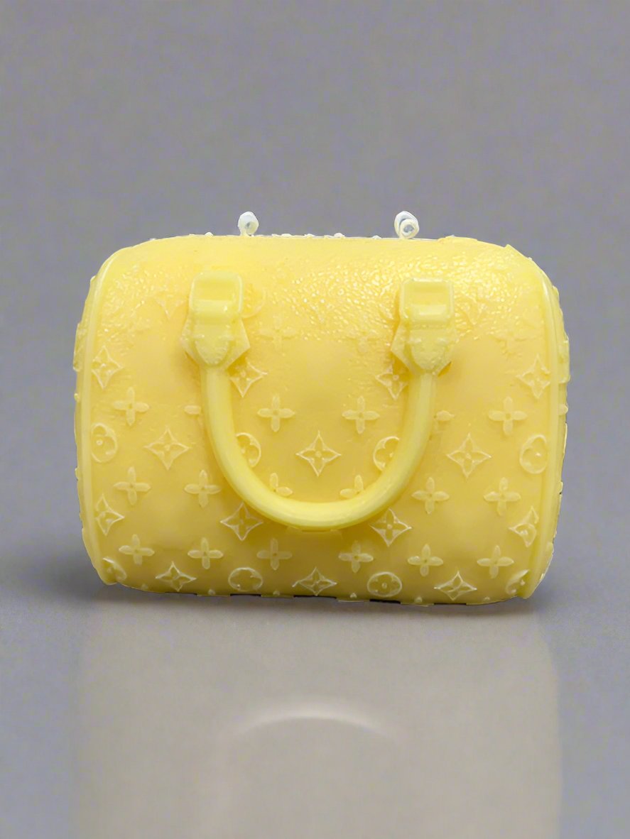 V L Duffle Bag Candle