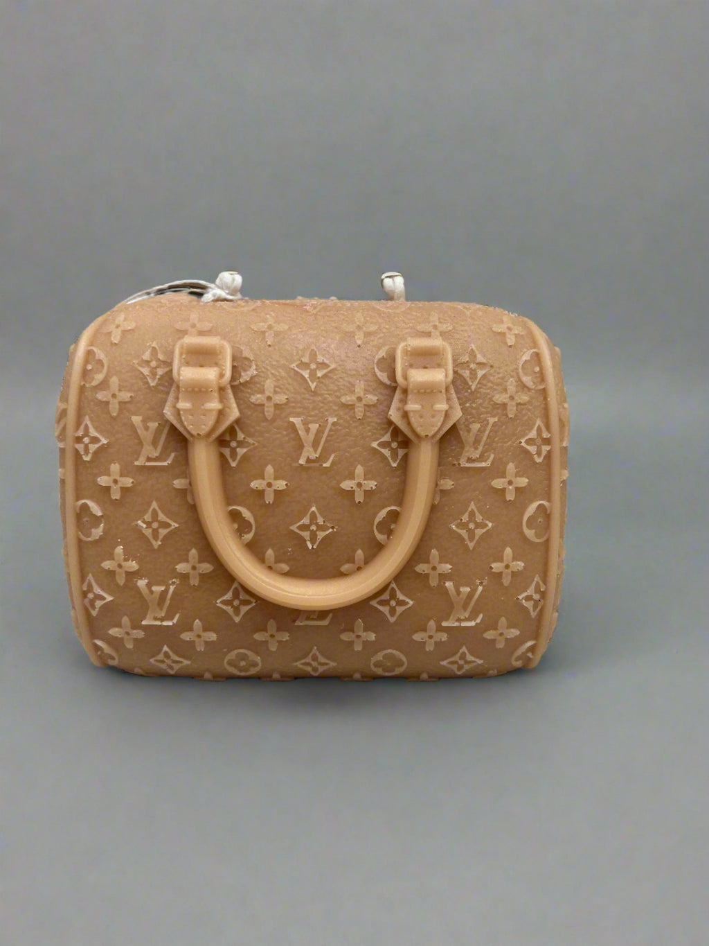 V L Duffle Bag Candle