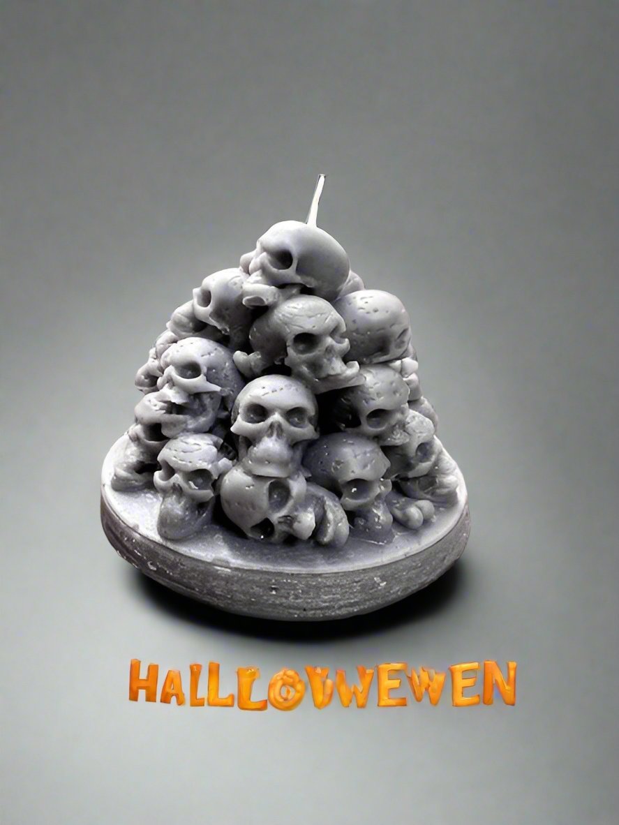 Stacked Skull Halloween Scented Candle