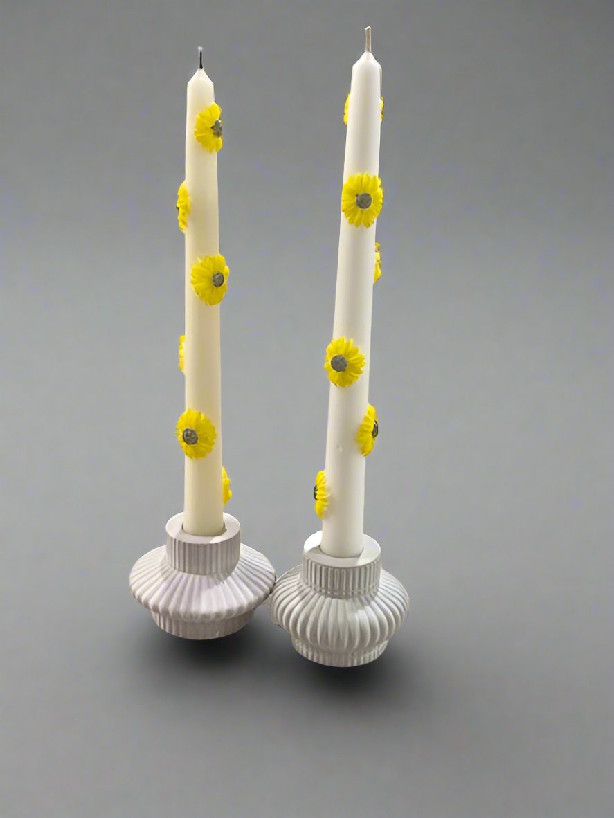 Daisy Flower Taper Candle (set of 2)