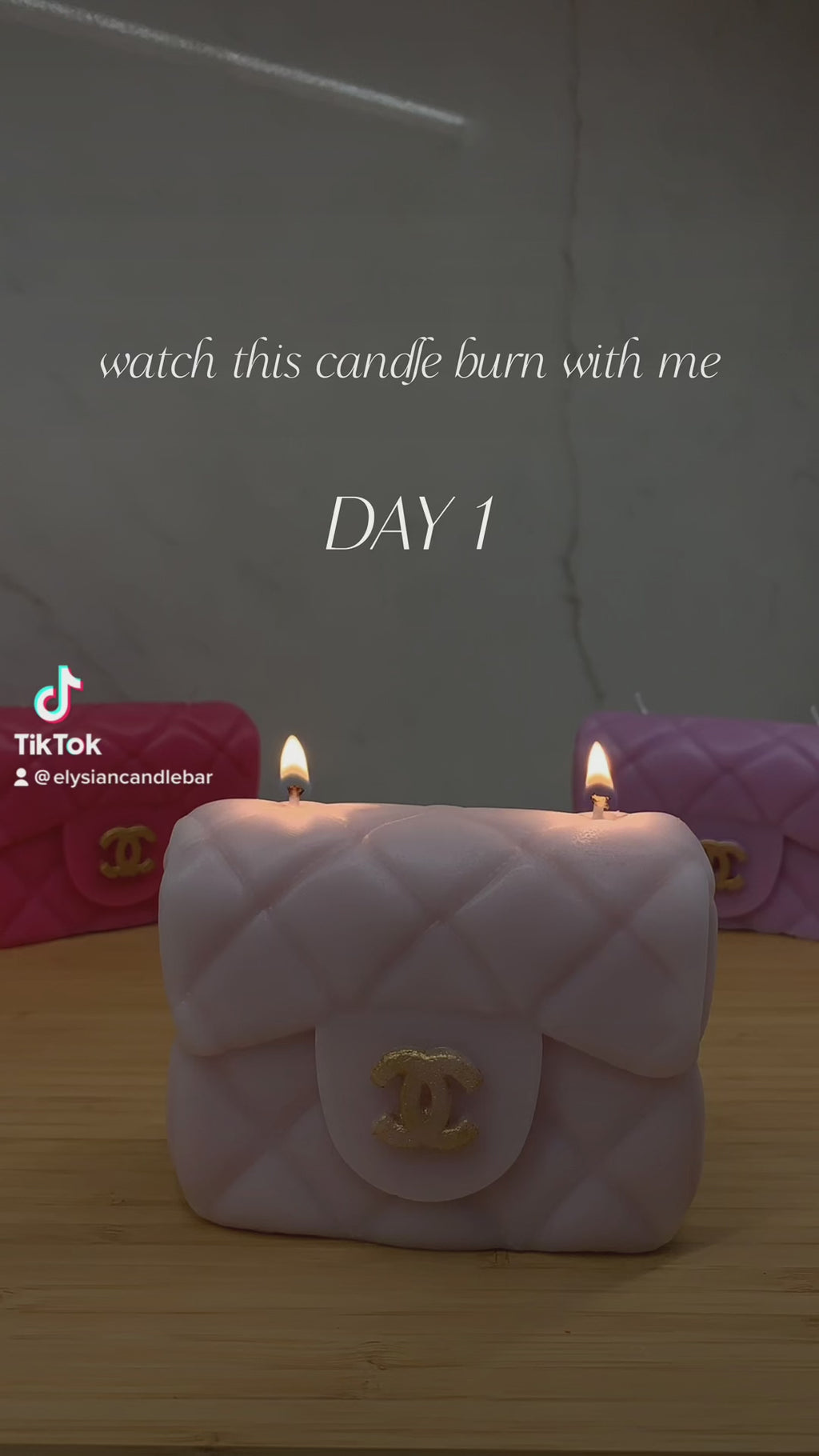 Medium Abstract C Candle